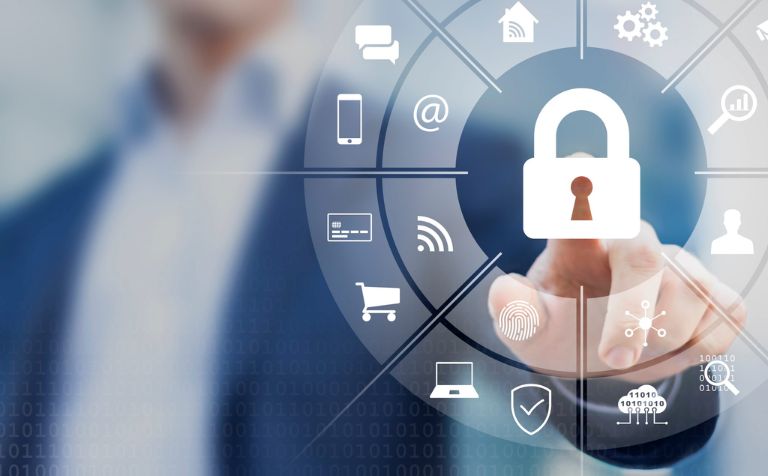 Intelligent Financial Crime Management (Oracle FCCM + AI)